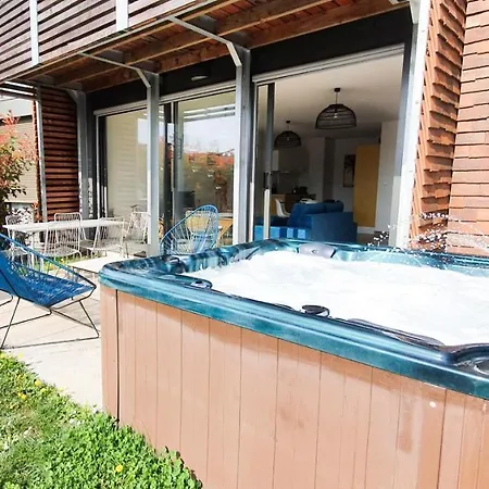 Open Sun Avec Jacuzzi Privatif Et Parking Prive Daire Sarlat-la-Canéda