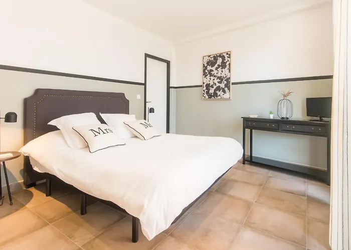 Open Sun Avec Jacuzzi Privatif Et Parking Prive